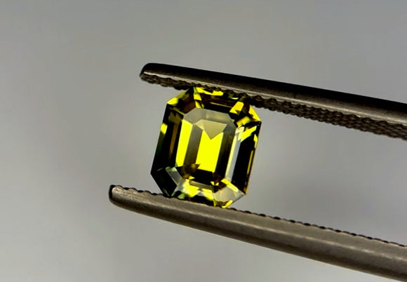 1.87 carat Australia Bi-colour Yellow and Blue Sapphire