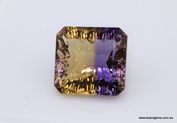 10.19 carat Bi-colour Purple and Yellow Bolivia Ametrine