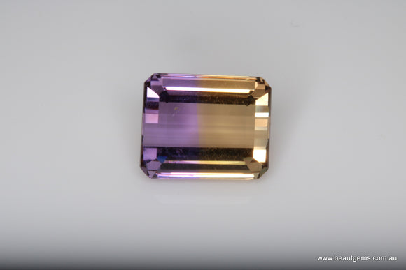 4.55 carat Bi-colour Purple and Yellow Bolivia Ametrine