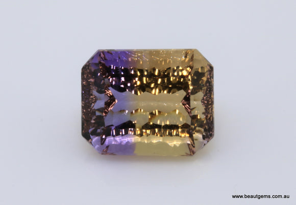 7.31 carat Bi-colour Purple and Yellow Bolivia Ametrine