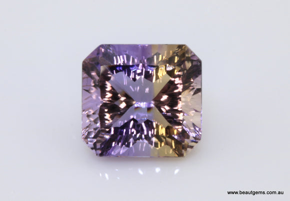 7.94 carat Bi-colour Purple and Yellow Bolivia Ametrine