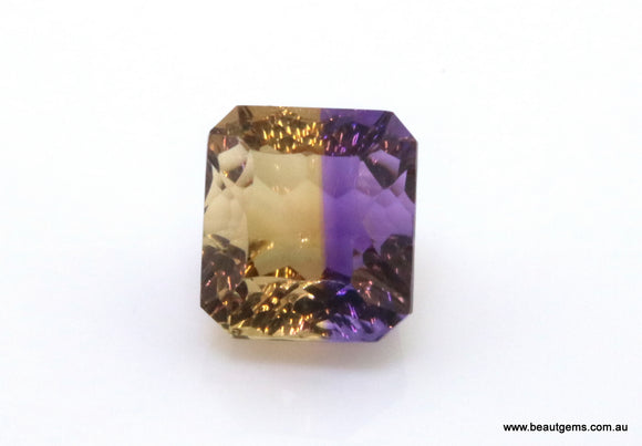 9.05 carat Bi-colour Purple and Yellow Bolivia Ametrine