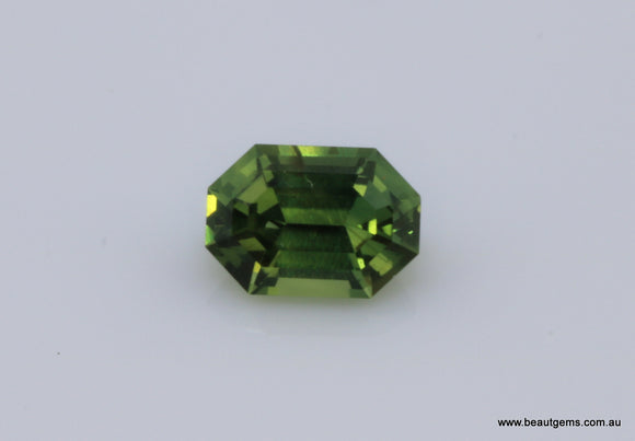 0.91 carat Australia Green Sapphire